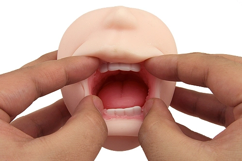 am-dao-gia-mouth-of-trust-onahole-17